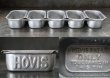 画像4: 【RARE】ENGLAND antique イギリスアンティーク HOVIS ホーヴィス ミニブレッド缶 ベーキングティンモールド 型 5連 1930-50's