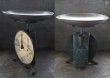 画像2: ENGLAND antique イギリスアンティーク IZONS FAMILY SCALE キッチンスケール はかり 1920-30's  (2)