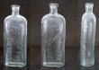画像2: ENGLAND antique イギリスアンティーク 筆記体ロゴが素敵な【Boots】 ガラスボトル H16.7cm ガラス瓶 1920's (2)