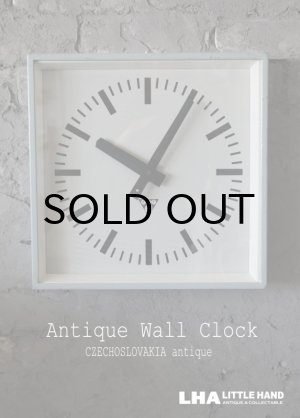 画像: CZECHOSLOVAKIA antique PRAGOTRON wall clock チェコスロバキアアンティーク パラゴトロン社 掛け時計 クロック ヴィンテージ 33.5cm 1980-90's