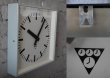 画像3: CZECHOSLOVAKIA antique PRAGOTRON wall clock チェコスロバキアアンティーク パラゴトロン社 掛け時計 クロック ヴィンテージ 33.5cm 1980-90's (3)