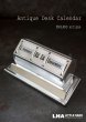画像1: ENGLAND antique イギリスアンティーク 万年 デスクカレンダー 1950－60's 卓上 メカニカル ヴィンテージ カレンダー 暦  (1)