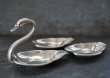 画像2: ENGLAND antique イギリスアンティーク Seba シルバープレート SWAN スワン リングホルダー アクセサリートレイ 1940-50's  (2)