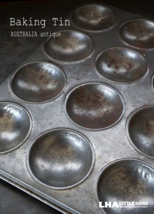 画像: AUSTRALIA antique オーストラリアアンティーク ベーキングティンモールド 12穴  焼き型 菓子型 マフィン 1930-50’ｓ