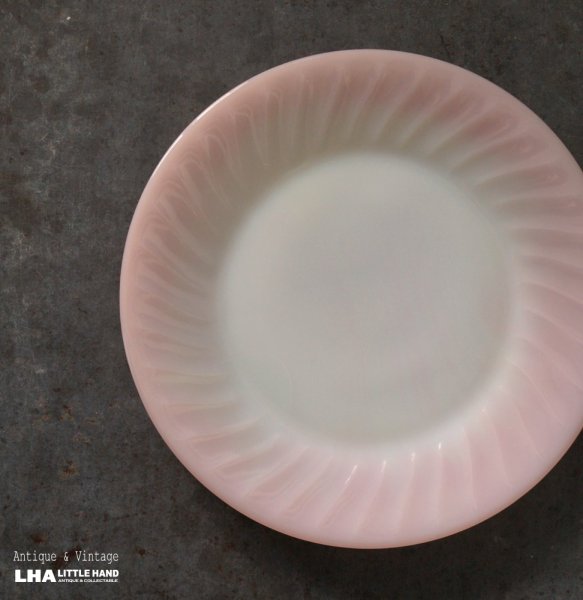 画像1: U.S.A. vintage Fire-king Pink Dinner Plate アメリカヴィンテージ ファイヤーキング ピンク スワール ディナープレート 1949-62's (1)