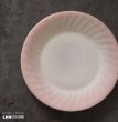 画像1: U.S.A. vintage Fire-king Pink Dinner Plate アメリカヴィンテージ ファイヤーキング ピンク スワール ディナープレート 1949-62's (1)