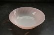 画像2: U.S.A. vintage Fire-king Pink Dessert Bowl アメリカヴィンテージ ファイヤーキング ピンク スワール デザートボウル 1949-62's (2)