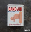 画像2: USA antique BAND-AID TIN アメリカアンティーク ジョンソン&ジョンソン BAND-AID バンドエイド缶 絆創膏 ヴィンテージ 1960-70's  (2)