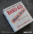画像2: USA antique BAND-AID TIN アメリカアンティーク ジョンソン&ジョンソン BAND-AID バンドエイド缶 絆創膏 ヴィンテージ1960-70's  (2)