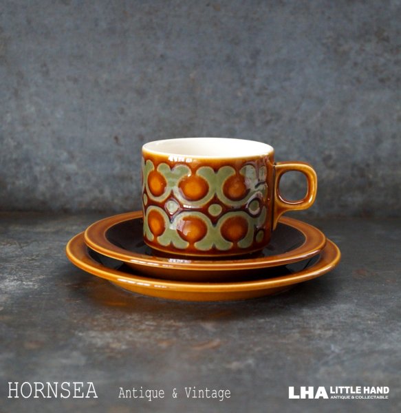 画像1: ENGLAND antique HORNSEA BRONTE TRIO イギリスアンティーク ホーンジー ブロンテ カップ＆ソーサー＆ティープレート・ケーキプレート トリオ C&S ヴィンテージ 1970-80's (1)
