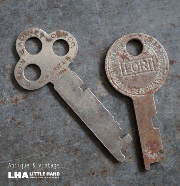 画像1: USA antique KEYS 2pcs アメリカアンティークキー ヴィンテージキー 鍵 2本セット ヴィンテージ 1940-70s (1)