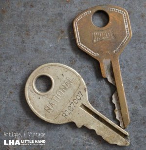 画像: USA antique KEYS 2pcs アメリカアンティークキー 鍵 2本セット ヴィンテージ 1940-70s