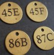 画像3: U.S.A. antique Number Tag アメリカアンティーク ヴィンテージ ロゴ入り ナンバータグ ナンバープレート ブラスタグ 真鍮 タグ 1960-80's  (3)