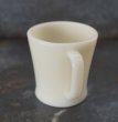 画像4: U.S.A. vintage Fire-king D handle mug ファイヤーキング アイボリー シェービング Dハンドルマグ ヴィンテージ 1950's (4)