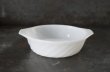 画像2: U.S.A. vintage Fire-king White SWIRL Casserole アメリカヴィンテージ ファイヤーキング ホワイト スワール キャセロール グラタン皿 1960-79's (2)