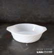 画像1: U.S.A. vintage Fire-king White SWIRL Casserole アメリカヴィンテージ ファイヤーキング ホワイト スワール キャセロール グラタン皿 1960-79's (1)