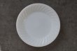 画像2: U.S.A. vintage Fire-king White SWIRL Dinner Plate アメリカヴィンテージ ファイヤーキング ホワイト スワール ディナープレート 1951-60's (2)