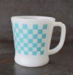 画像2: U.S.A. vintage Fire-king Mug Block Check アメリカヴィンテージ ファイヤーキング ブロックチェック 水色  マグ マグカップ 1951-60's (2)