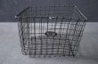 画像2: U.S.A. antique Wire Basket アメリカアンティーク ナンバータグ付き ワイヤーバスケット ワイド型 ヴィンテージ 1950-70's  (2)