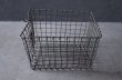 画像4: U.S.A. antique Wire Basket アメリカアンティーク ナンバータグ付き ワイヤーバスケット ワイド型 ヴィンテージ 1950-70's  (4)