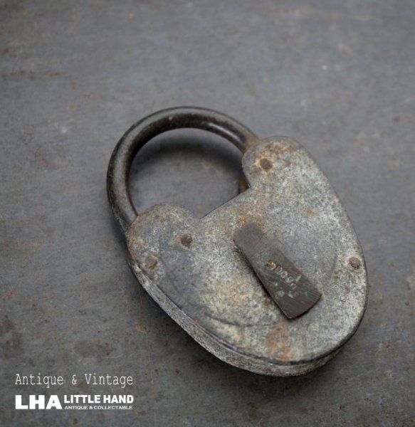 画像1: SALE【30%OFF】FRANCE antique PADROCK No Key フランスアンティーク クマ型 刻印入 パドロック 南京錠 ヴィンテージ ビンテージ 1930－50's (1)