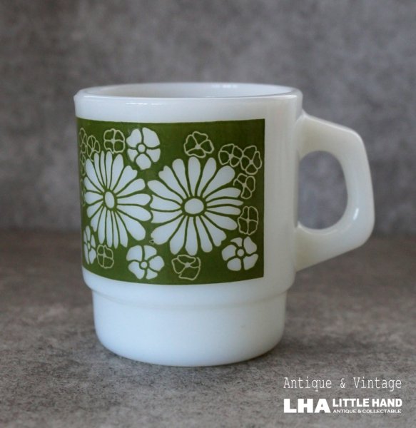 画像1: U.S.A. vintage Fire-king Mug Marguerite アメリカヴィンテージ ファイヤーキング マーガレット 緑  マグ マグカップ 1960-76's (1)