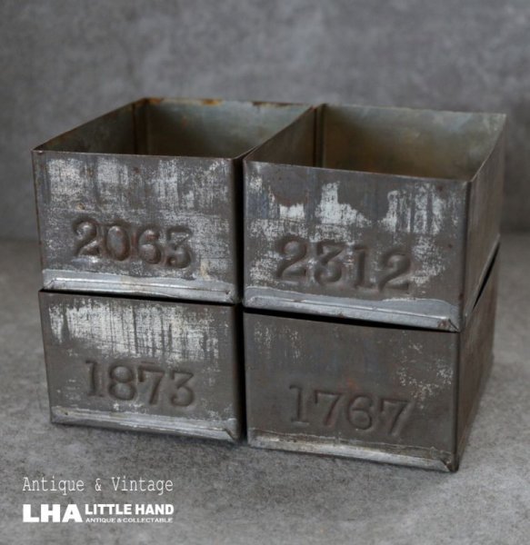 画像1: ENGLAND antique TEA TINS 4pcs イギリスアンティーク ナンバー入 紅茶缶4個SET サンプル ティン缶 ブリキ缶 1920-30's  (1)