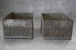 画像4: ENGLAND antique TEA TINS 2pcs イギリスアンティーク ナンバー入 紅茶缶 2個SET サンプル ティン缶 ブリキ缶 1920-30's  (4)