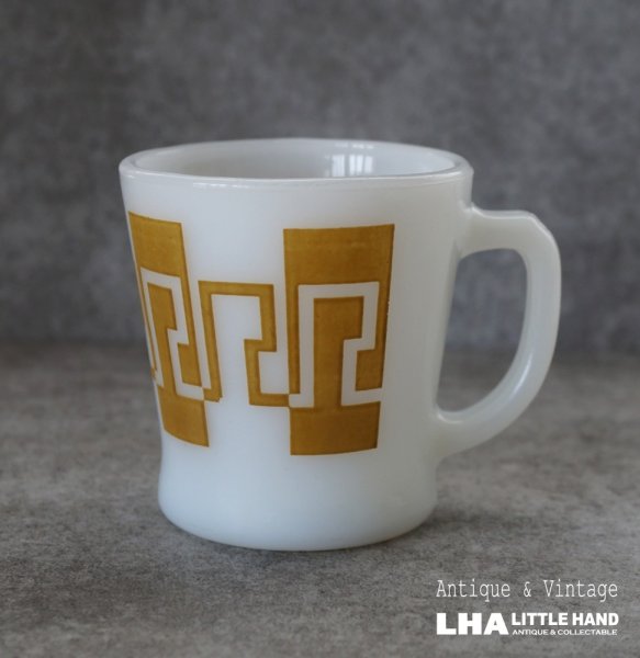 画像1: U.S.A. vintage FIRE KING Greek key アメリカヴィンテージ ファイヤーキング グリークキー 黄土 マグ マグカップ 1960-76's (1)