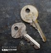 画像1: U.S.A. antique KEYS 2pcs アメリカアンティークキー ヴィンテージキー 鍵 2本セット ヴィンテージ 1940-70s (1)