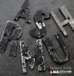画像1: U.S.A. antique  small  SIGN アメリカアンティーク メタル ミニアルファベット レターサイン 1930-60's (1)