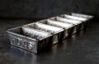 画像2: 【RARE】ENGLAND antique HOVIS BAKING TIN  イギリスアンティーク ホーヴィス ベーキングティン ミニブレッド缶 モールド 型 6連 1930-60's (2)