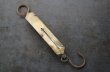 画像3: ENGLAND  antique HUGHES'S POCKET BALANCE イギリスアンティーク ポケットバランス  スプリングバランス  ハンキング スケール  はかり  1920-40's  (3)