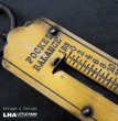 画像1: GERMANY antique POCKET BALANCE ドイツアンティーク 小さなポケットバランス  スプリングバランス  ハンキング スケール  はかり  1920-40's  (1)