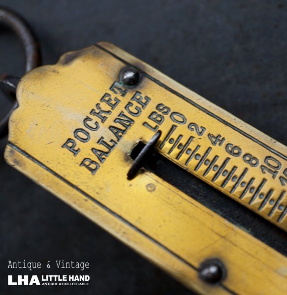 画像1: GERMANY antique POCKET BALANCE ドイツアンティーク 小さなポケットバランス  スプリングバランス  ハンキング スケール  はかり  1920-40's  (1)