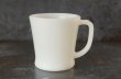 画像2: U.S.A. vintage Fire-king D handle mug アメリカヴィンテージ ファイヤーキング  Dハンドルマグ ヴィンテージ 1950's (2)