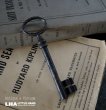 画像1: FRANCE antique KEY フランスアンティークキー 大きな鍵 H9.7cm 1890-1920's (1)