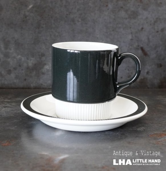 画像1: ENGLAND antique POOLE POTTERY C&S イギリスアンティーク プールポタリー  カップ＆ソーサー  ヴィンテージ 1950's (1)