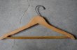 画像7: U.S.A. antique Advertising Hanger アメリカアンティーク アドバタイジング 広告入 木製ハンガー ヴィンテージ 1940-70's (7)