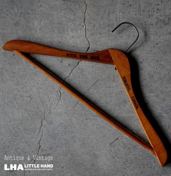 画像1: U.S.A. antique Advertising Hanger アメリカアンティーク アドバタイジング 広告入 木製ハンガー ヴィンテージ 1930-60's (1)