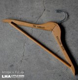 画像: U.S.A. antique Advertising Hanger アメリカアンティーク アドバタイジング 広告入 木製ハンガー ヴィンテージ 1940-70's