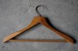 画像5: U.S.A. antique Advertising Hanger アメリカアンティーク アドバタイジング 広告入 木製ハンガー ヴィンテージ 1940-70's (5)