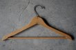 画像5: U.S.A. antique Advertising Hanger アメリカアンティーク アドバタイジング 広告入 木製ハンガー ヴィンテージ 1940-70's (5)