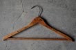 画像2: U.S.A. antique Advertising Hanger アメリカアンティーク アドバタイジング 広告入 木製ハンガー ヴィンテージ 1930-60's (2)