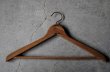 画像7: U.S.A. antique Advertising Hanger アメリカアンティーク アドバタイジング 広告入 木製ハンガー ヴィンテージ 1930-60's (7)