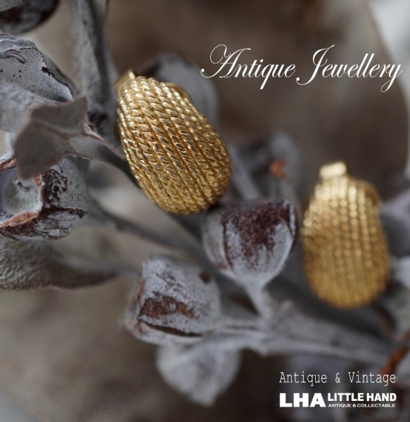 画像1: U.S.A. antique TRIFARI Earrings  アメリカアンティーク トリファリ コスチュームジュエリー ヴィンテージ イヤリング 1960－80's  (1)