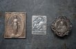 画像2: FRANCE antique MEDAILLE 3pcs フランスアンティーク メダイユ 3個セット ロザリオ  1930-50's (2)