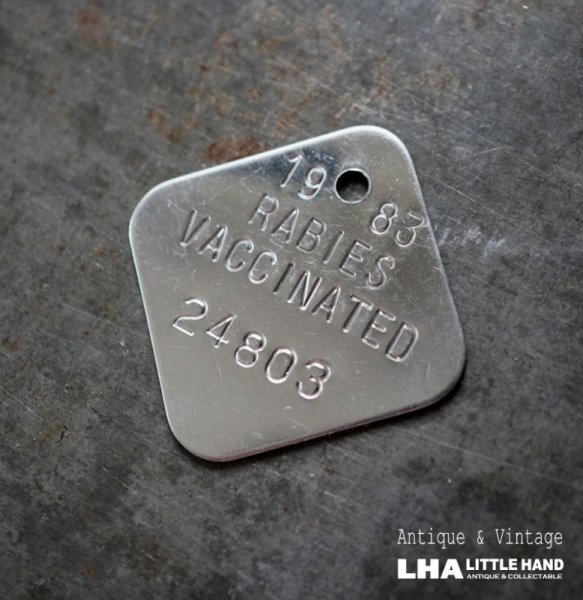 画像1: U.S.A. antique Dog Tag アメリカアンティーク ヴィンテージ ドッグタグ 1983's ロゴ入 ナンバープレート ナンバータグ タグ (1)
