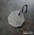 画像1: U.S.A. antique Dog Tag アメリカアンティーク ヴィンテージ ドッグタグ 1982's ロゴ入 ナンバープレート ナンバータグ タグ