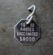 画像2: U.S.A. antique Dog Tag アメリカアンティーク ヴィンテージ ドッグタグ 1982's ロゴ入 ナンバープレート ナンバータグ タグ (2)